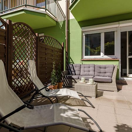 Chill Apartments Kabaty Family Warsawa Bagian luar foto
