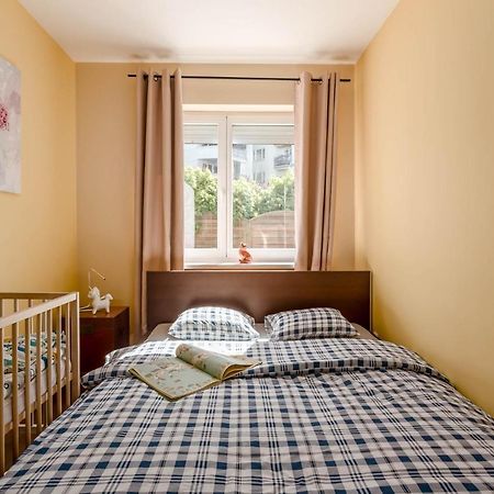 Chill Apartments Kabaty Family Warsawa Bagian luar foto