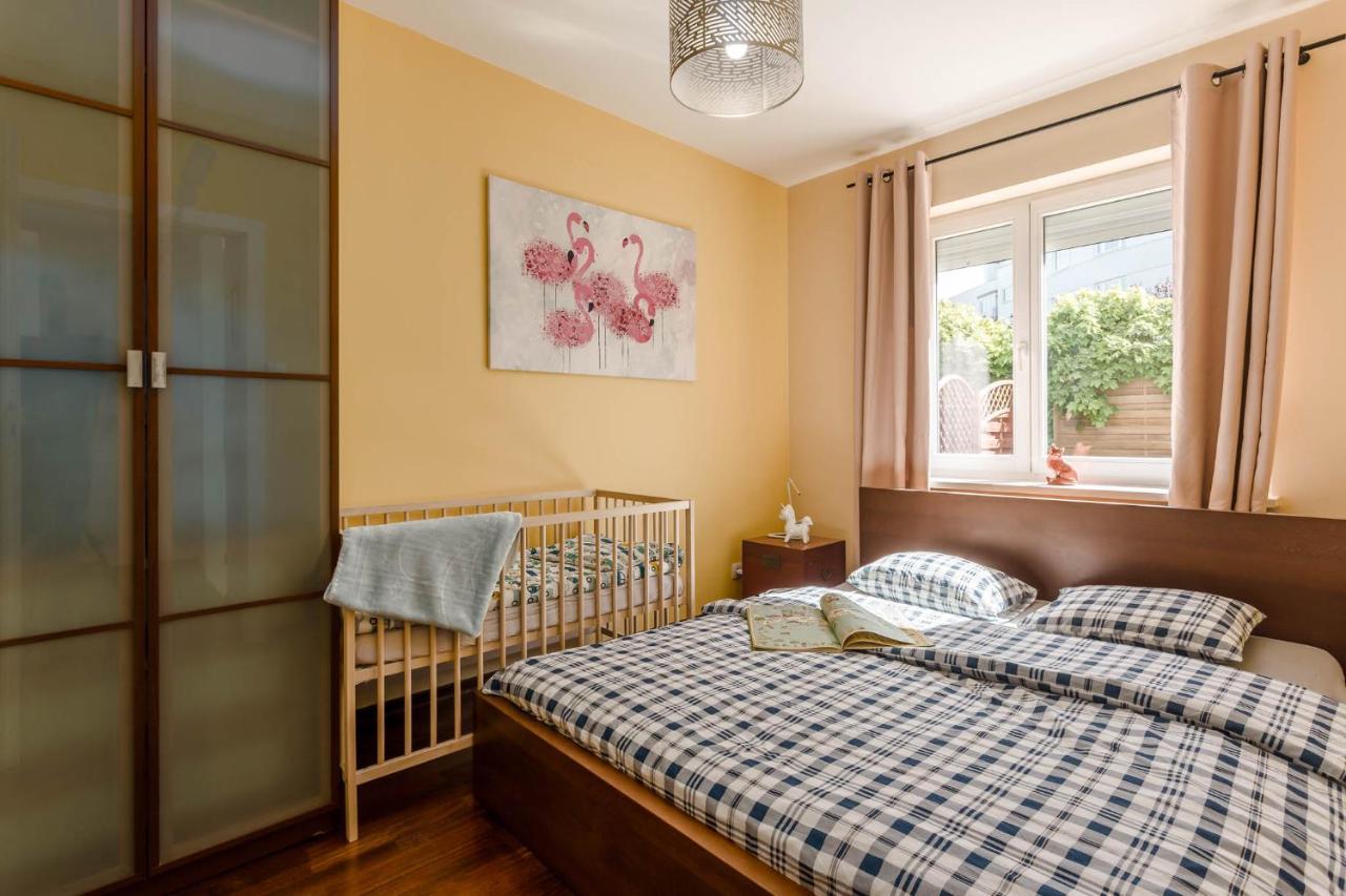 Chill Apartments Kabaty Family Warsawa Bagian luar foto