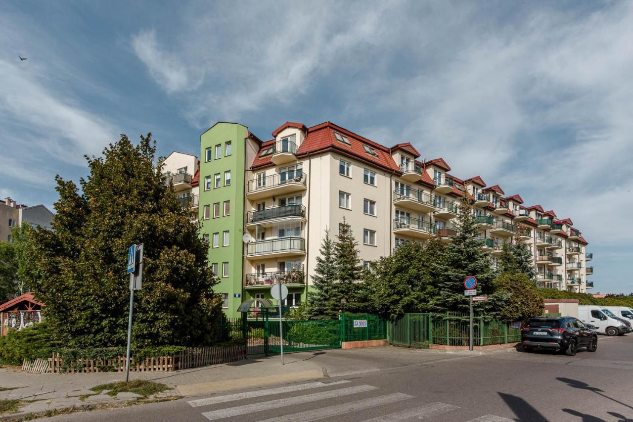 Chill Apartments Kabaty Family Warsawa Bagian luar foto