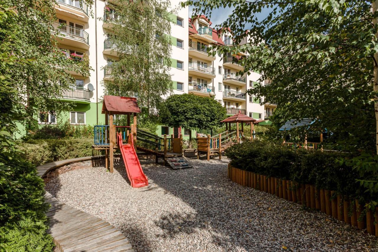 Chill Apartments Kabaty Family Warsawa Bagian luar foto