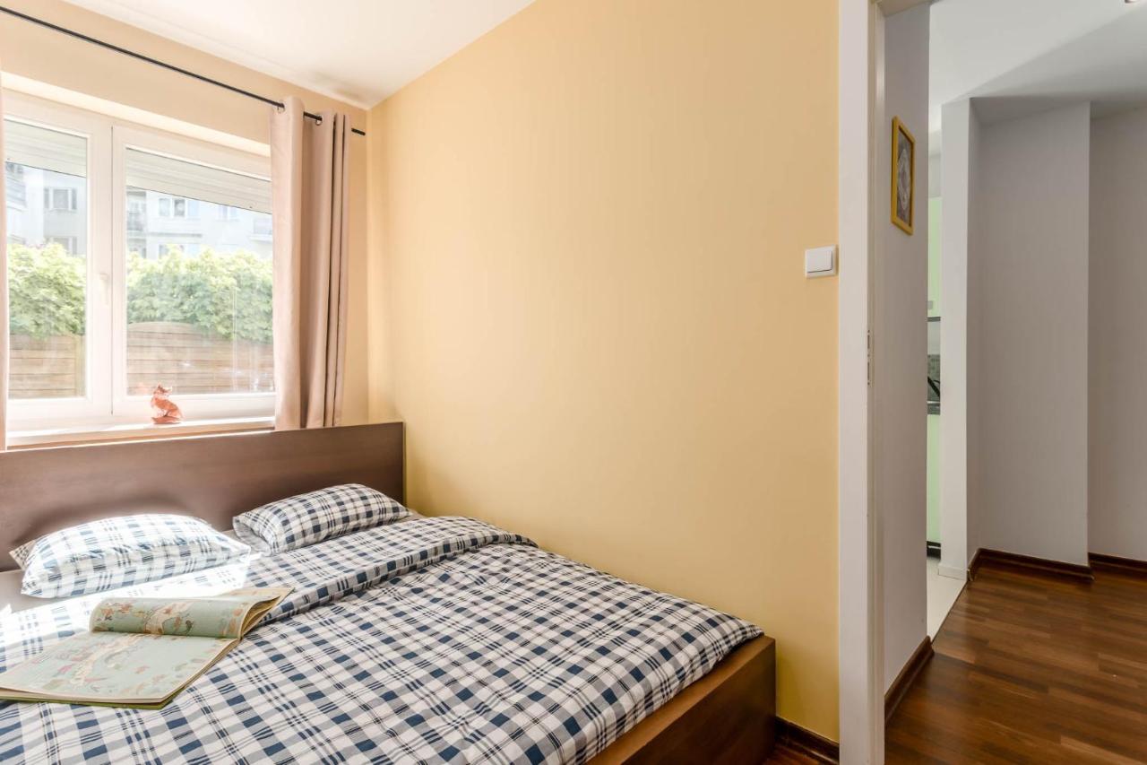 Chill Apartments Kabaty Family Warsawa Bagian luar foto