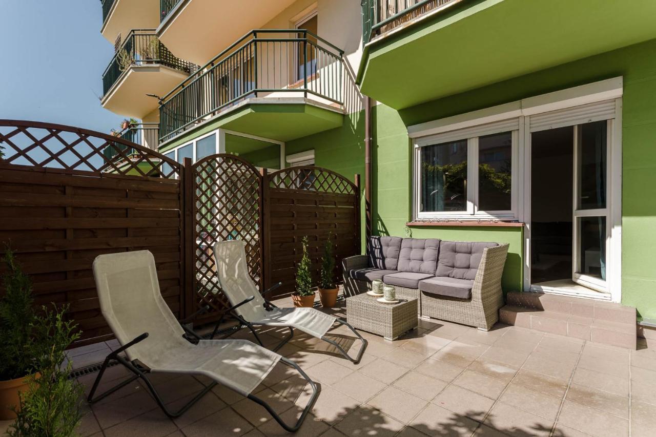Chill Apartments Kabaty Family Warsawa Bagian luar foto