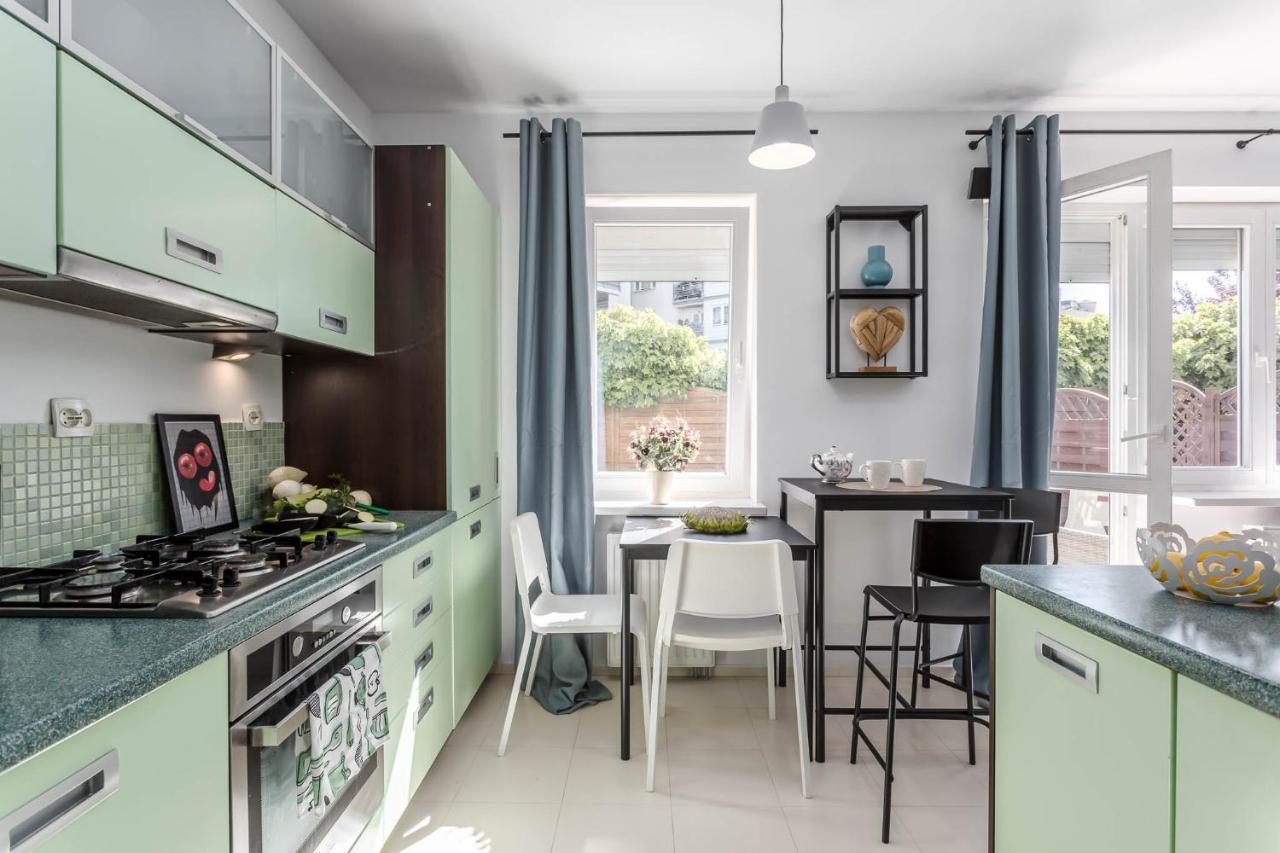 Chill Apartments Kabaty Family Warsawa Bagian luar foto