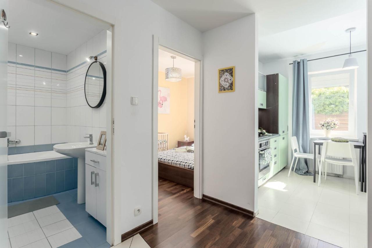 Chill Apartments Kabaty Family Warsawa Bagian luar foto